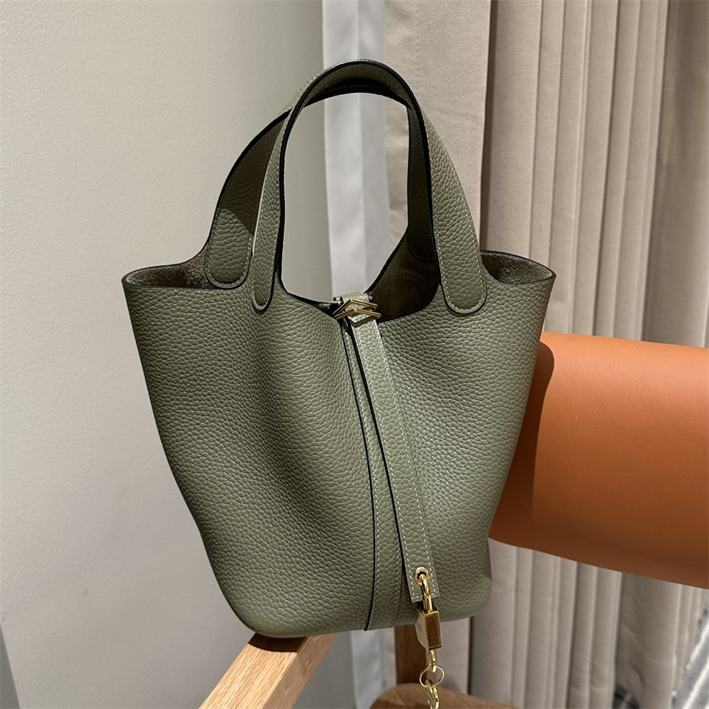 H**me5 picotin 18cm  sage greensage green without original box
